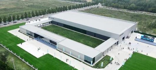 河南首臺(tái)智慧儲(chǔ)能液冷柜式產(chǎn)品下線(xiàn)，投資管理迎來(lái)綠色新機(jī)遇